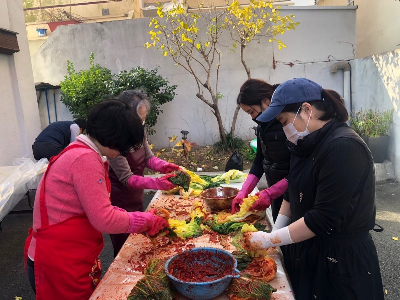 08b440245679a81daf5c2c2a5ec4e62d_1702382